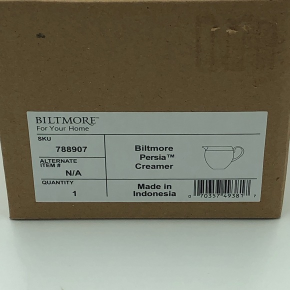 Lenox Biltmore Persia Creamer New, Unopened. - Picture 4 of 4